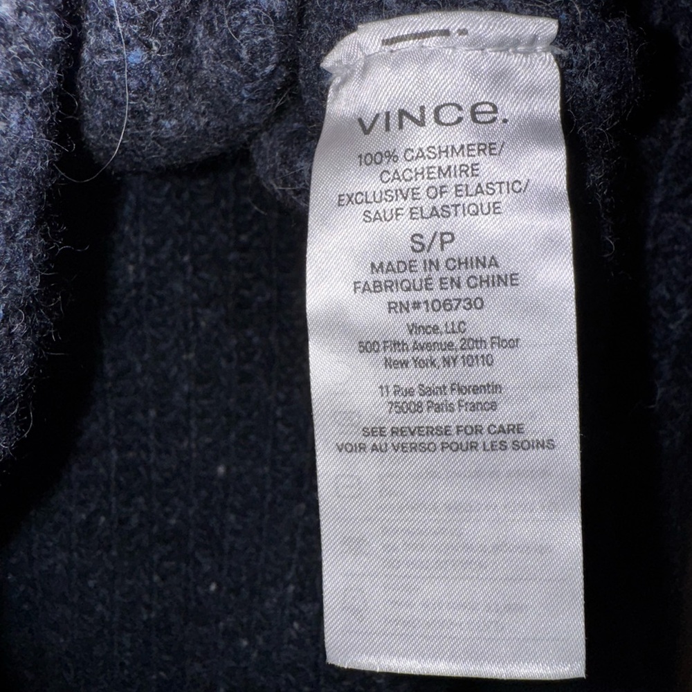 Vince Donegal Blue Cashmere Sweater, size Small, NWT - Picture 8 of 11